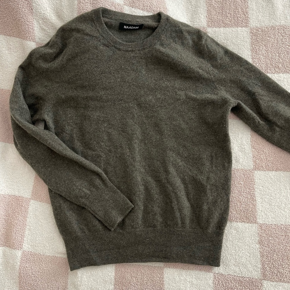 Olive cashmere sweater nadaam